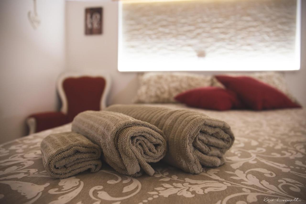 Suite Aurora Бари Екстериор снимка